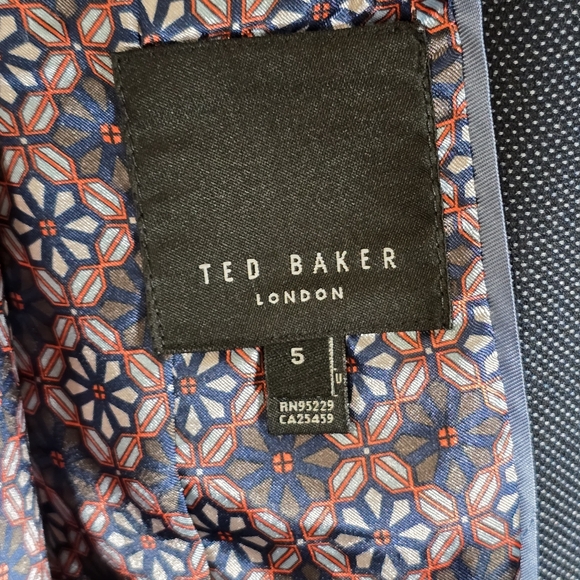 Ted Baker Stylish Vest - Picture 7 of 8